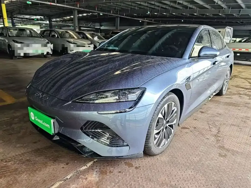 BYD Seal — фото 2