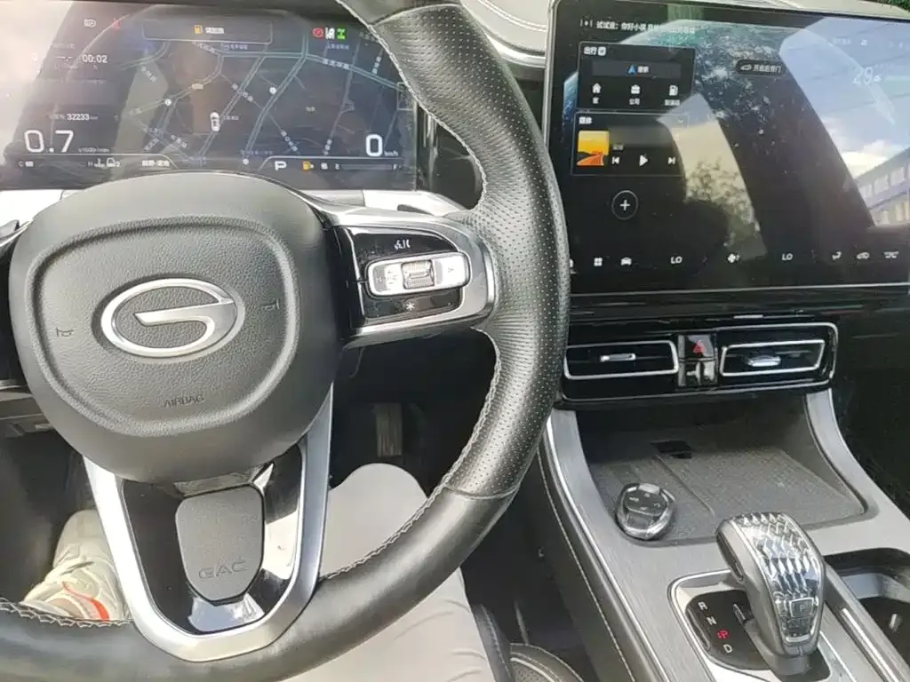 GAC Motor Trumpchi GS8 — фото 2