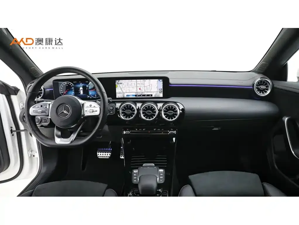 Mercedes-Benz CLA (Import) — фото 9