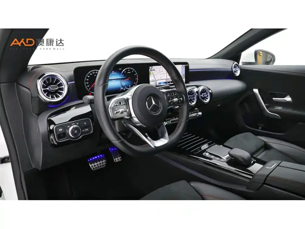 Mercedes-Benz CLA (Import) — фото 2