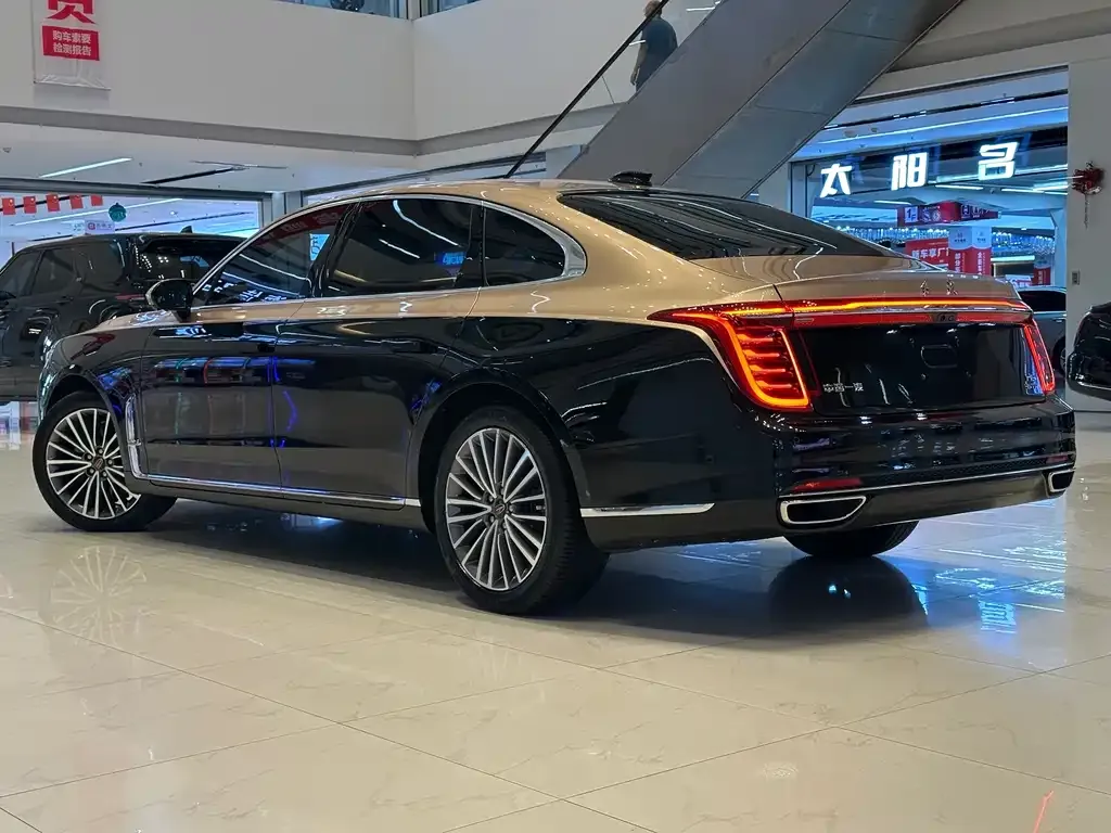 Hongqi H9 — фото 8