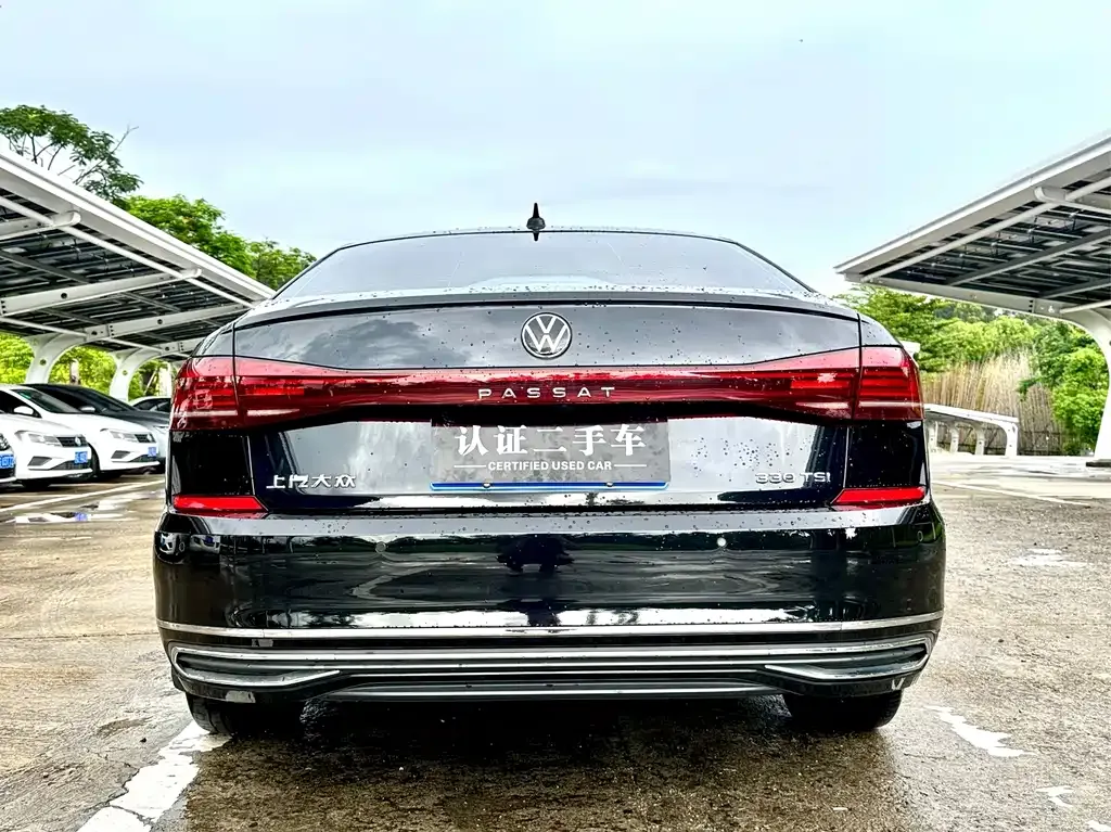 Volkswagen Passat — фото 10