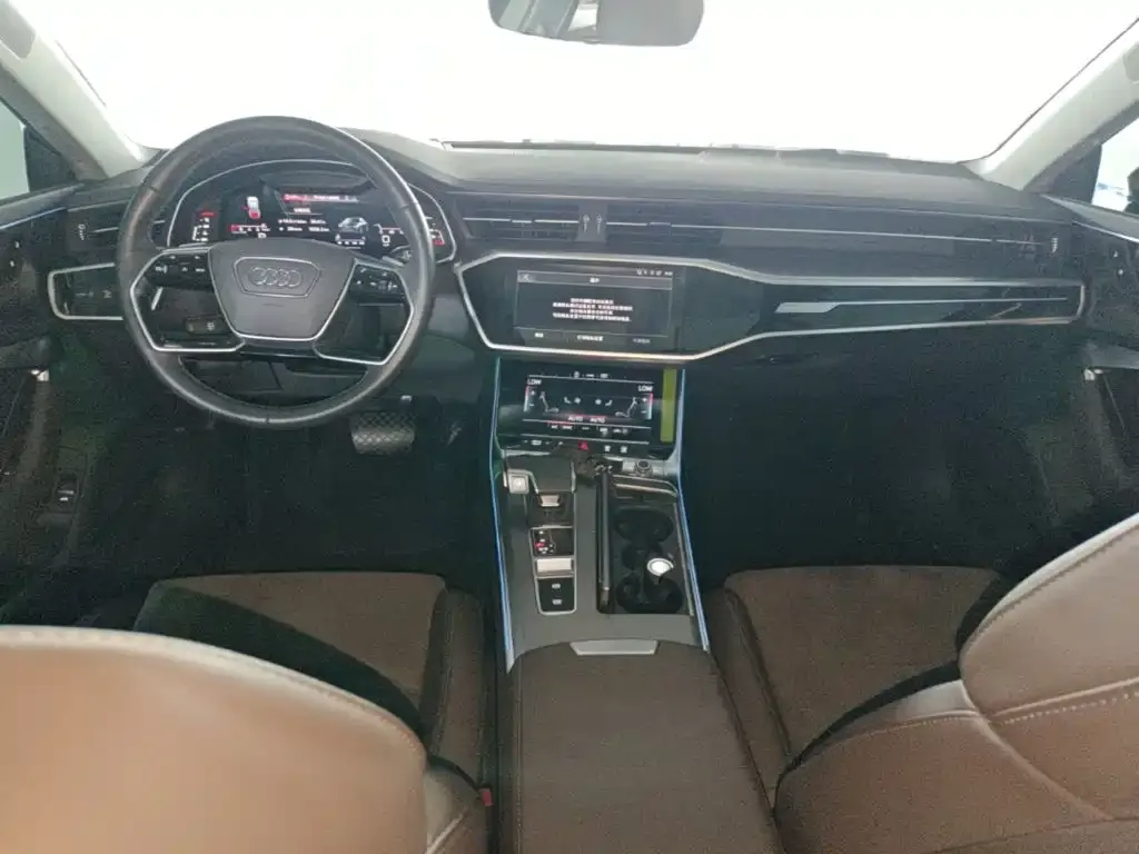 Audi A7L — фото 4