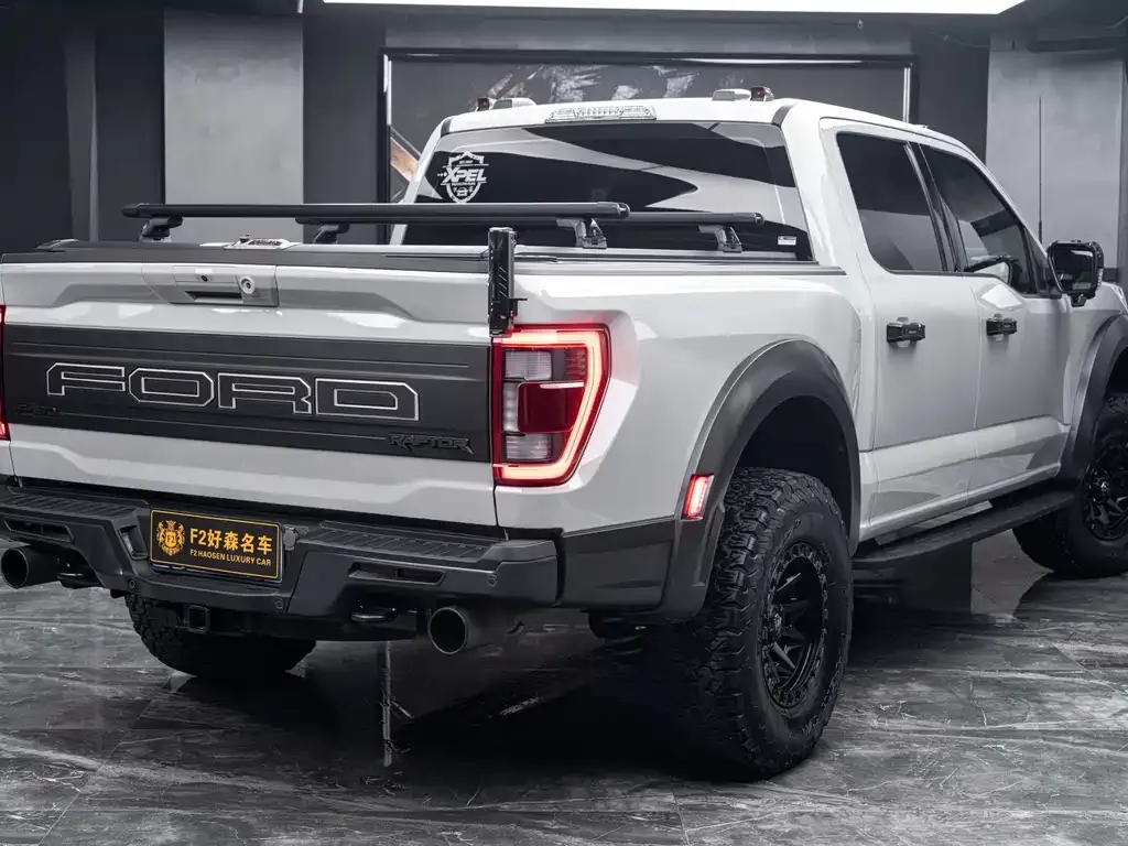 Ford F-150 Raptor — фото 6