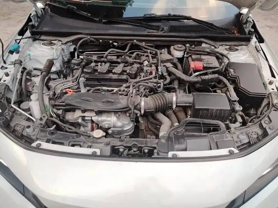 Honda Civic — фото 8
