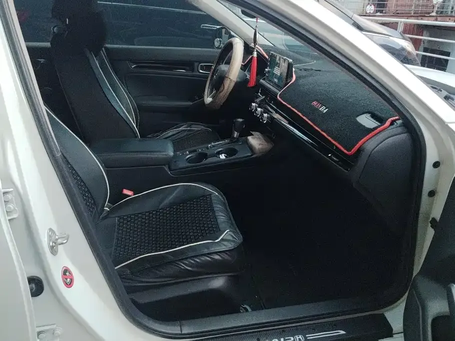 Honda Civic — фото 7