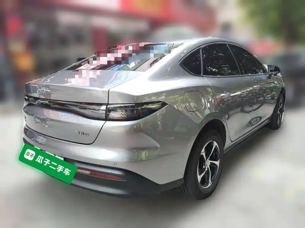 BYD Seal 05 DM-i — фото 10