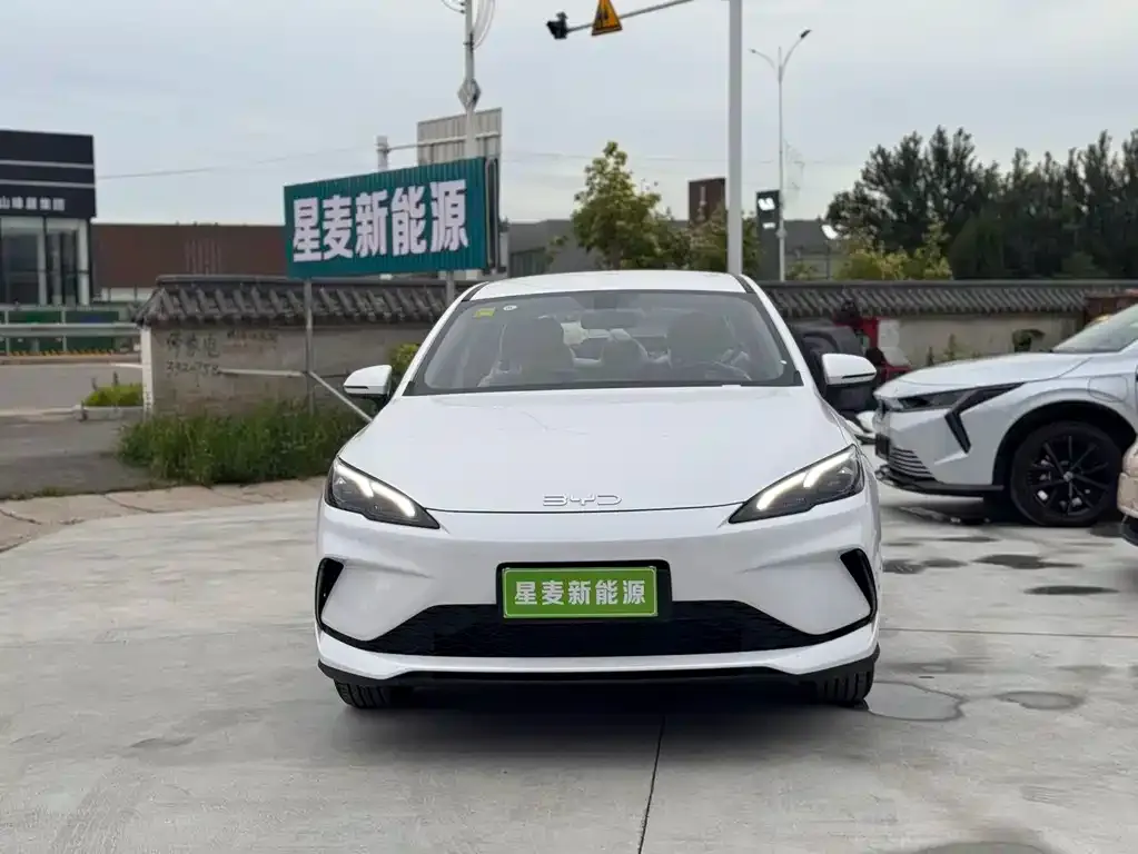 BYD Seal 05 DM-i — фото 2