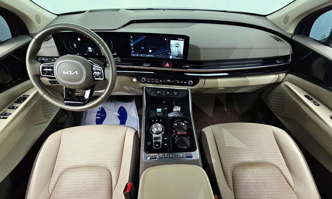 Kia Carnival — фото 10