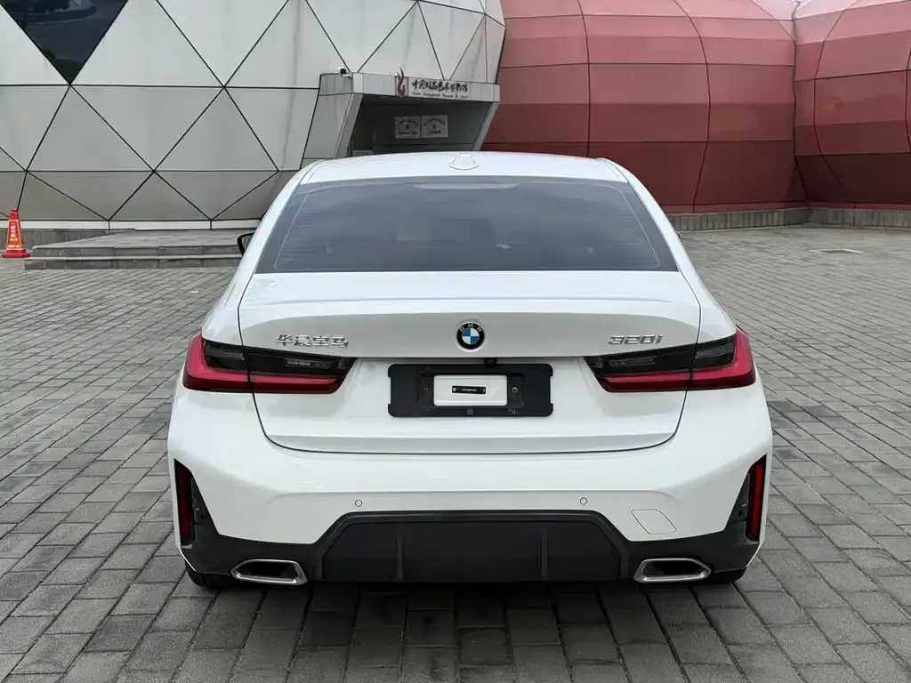 BMW 3 Series — фото 10