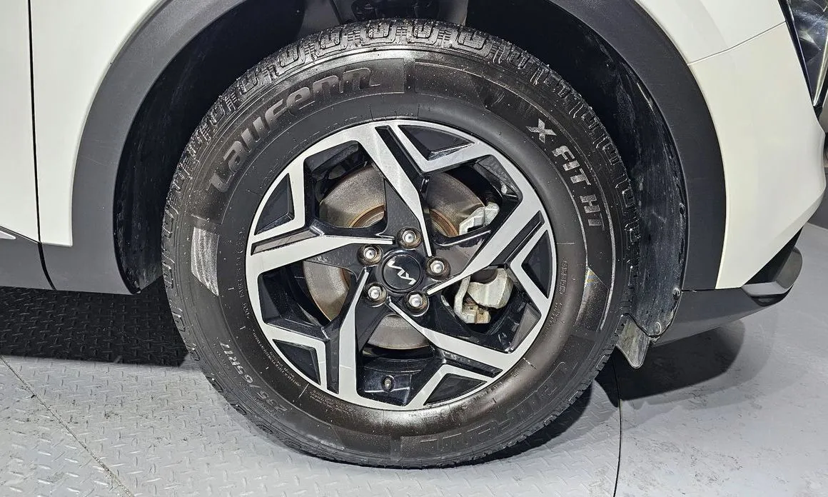 Kia Sportage — фото 10
