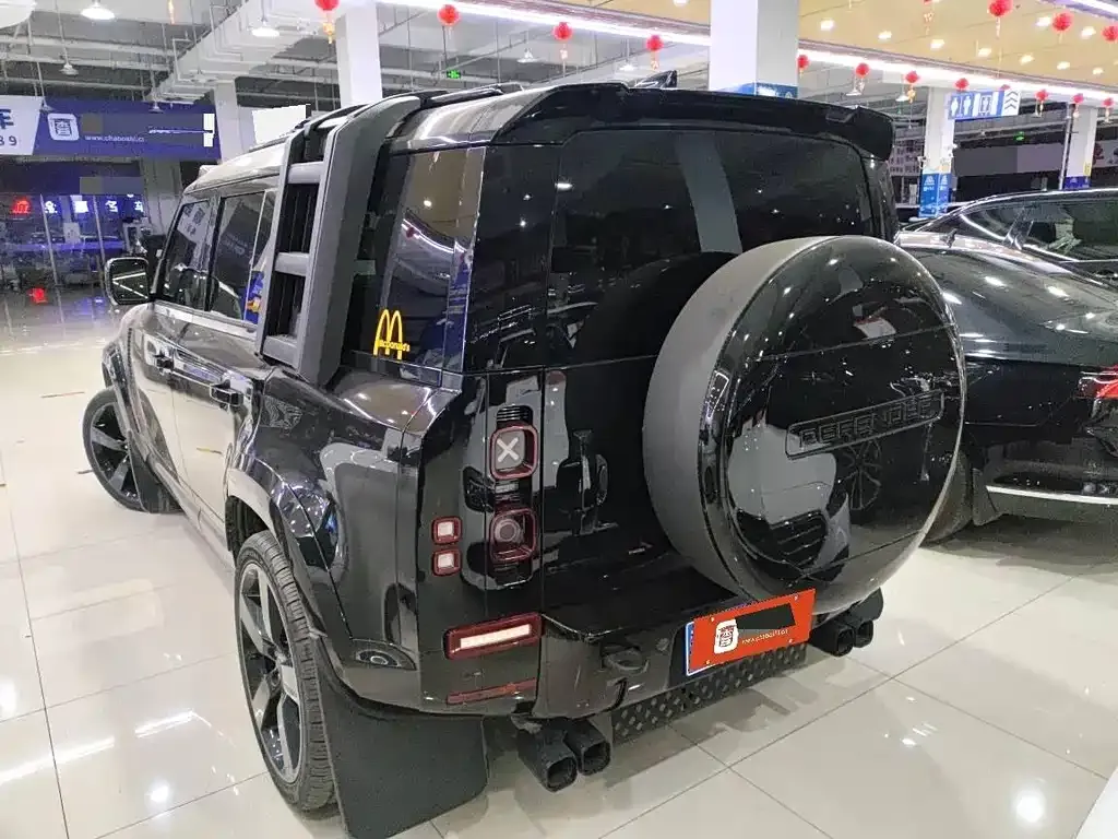 Land Rover Defender — фото 4