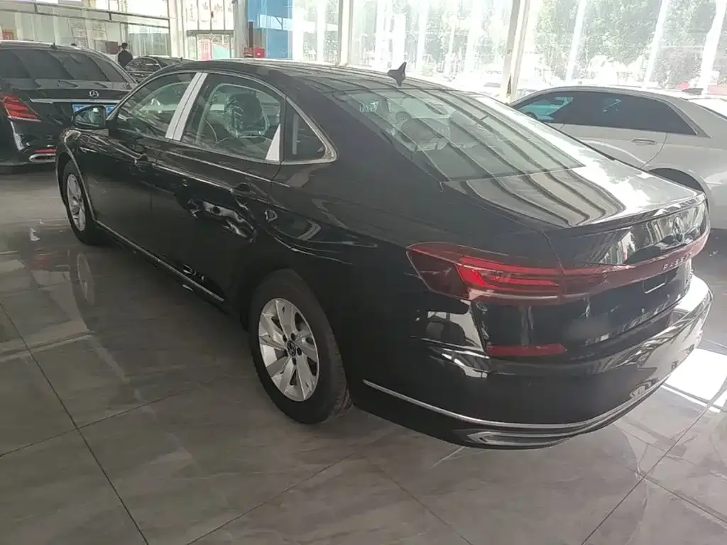 Volkswagen 帕萨特插电混动 — фото 8