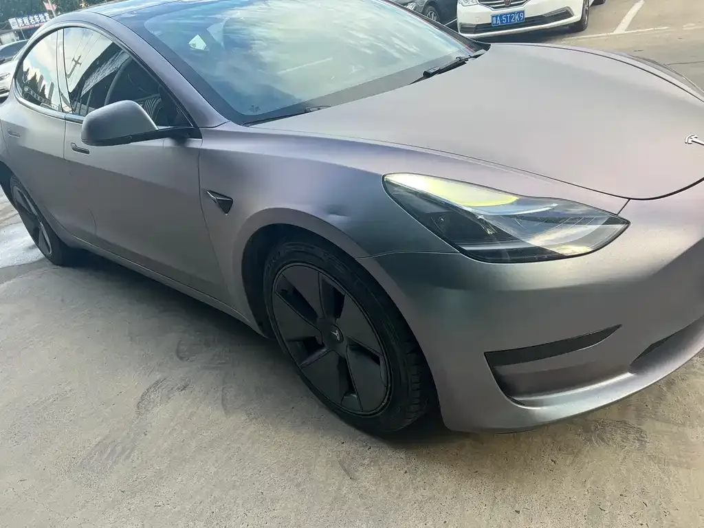 Tesla Model 3 — фото 2