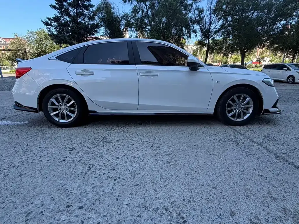 Honda Civic — фото 7