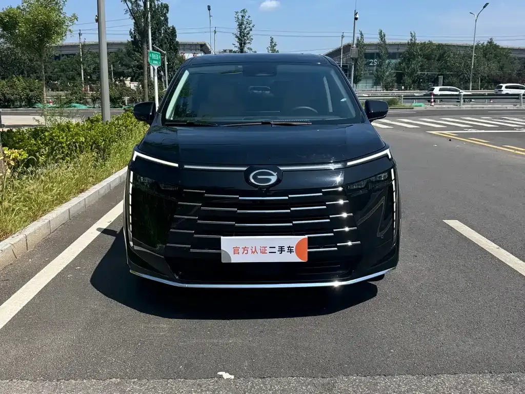 GAC Motor 传祺E8 PHEV — фото 9