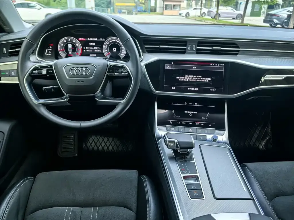Audi A7L — фото 9
