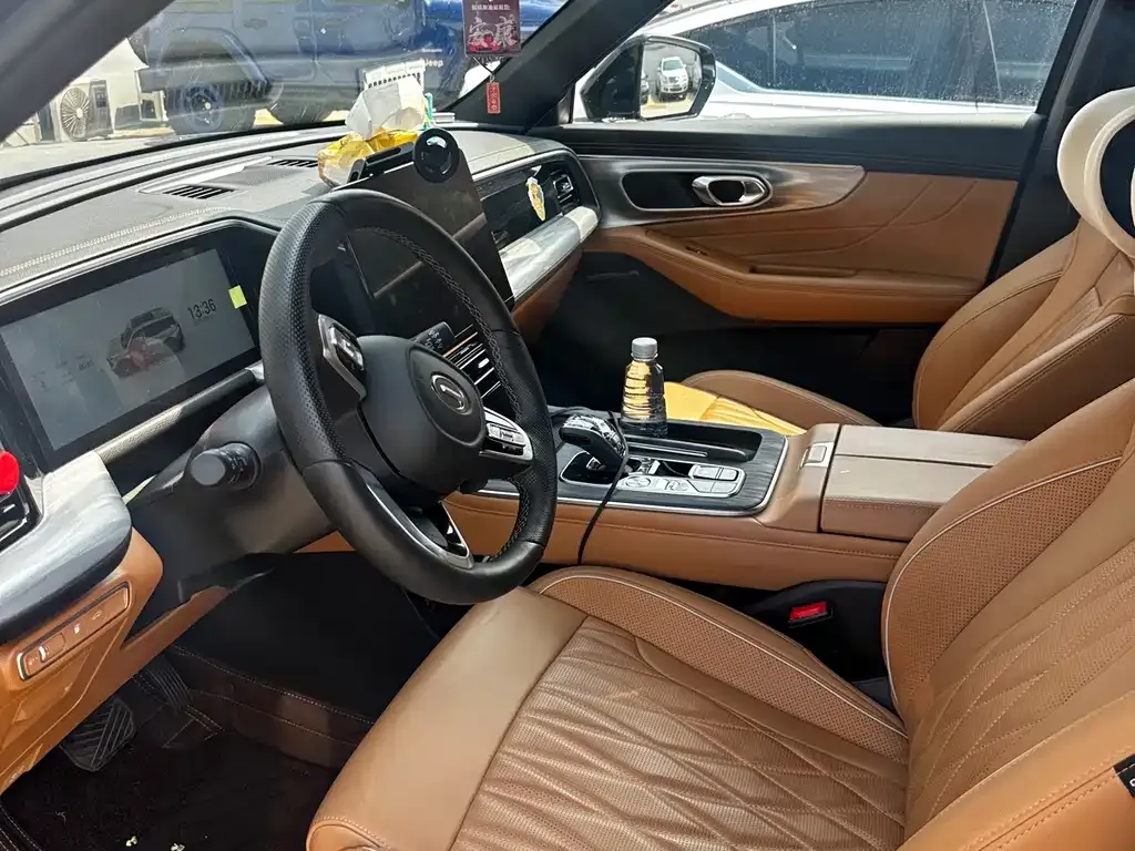 GAC Motor Trumpchi GS8 — фото 2