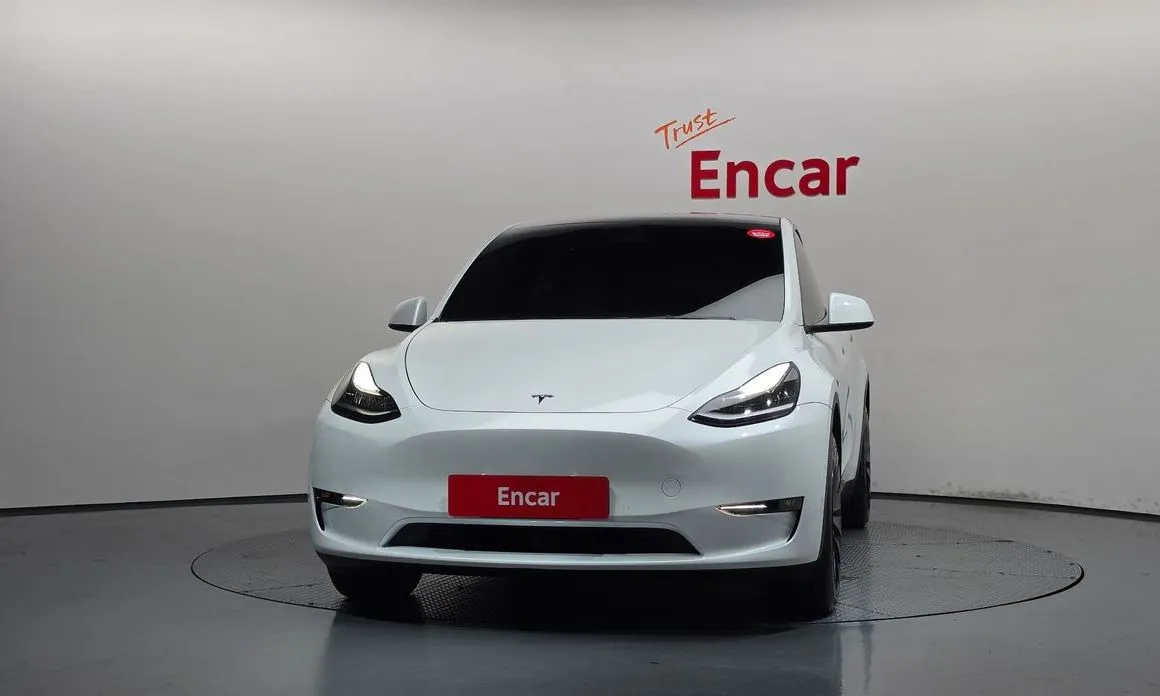 Tesla Model Y — фото 7