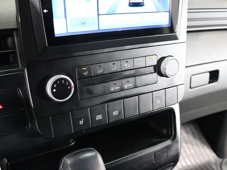 Hyundai Staria — фото 3