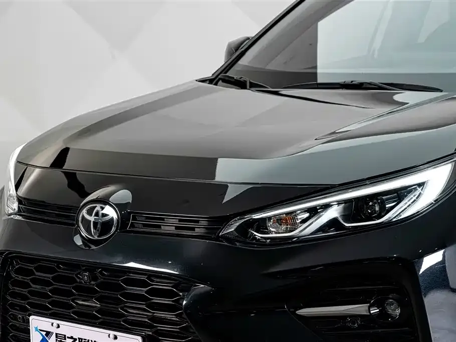 Toyota Wildlander — фото 4