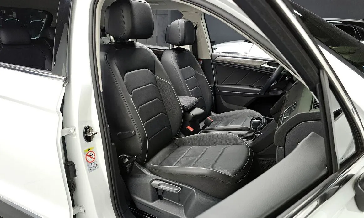 Volkswagen Tiguan — фото 8