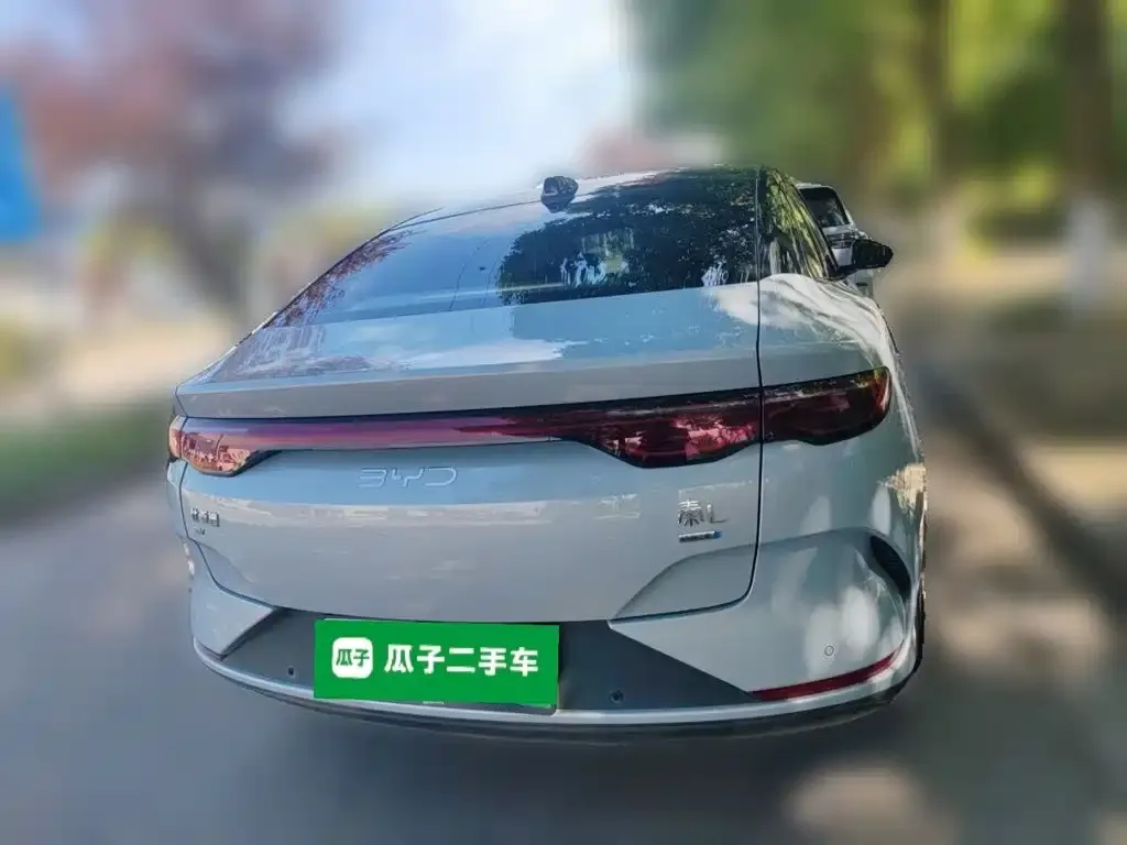 BYD Qin L — фото 2