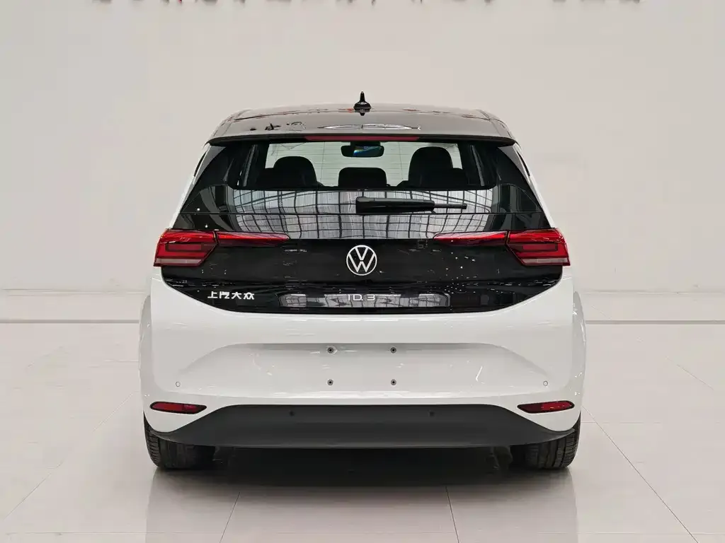 Volkswagen ID.3 — фото 2