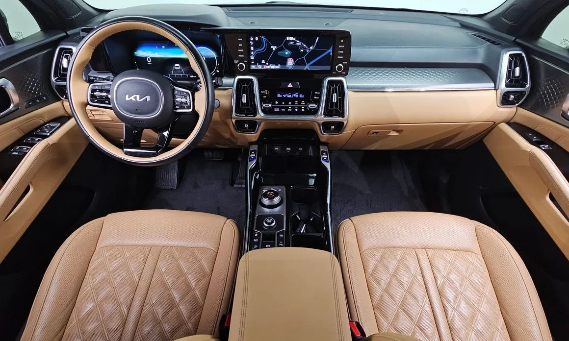 Kia Sorento — фото 7