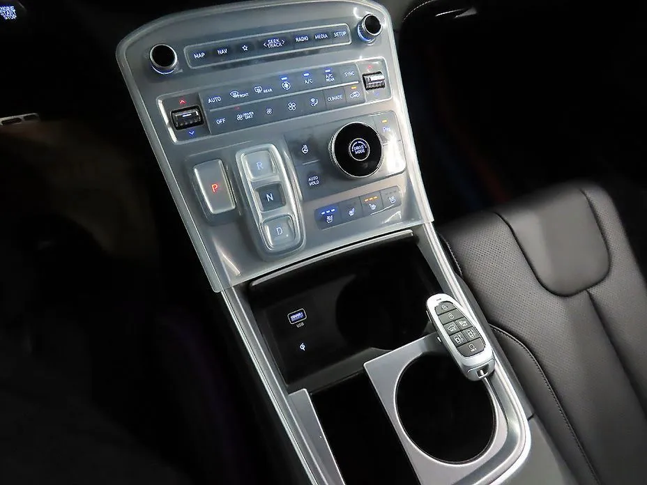 Hyundai Santafe — фото 6