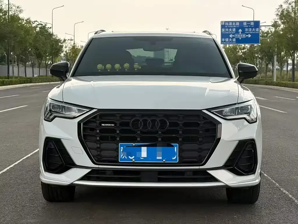 Audi Q3 — фото 2