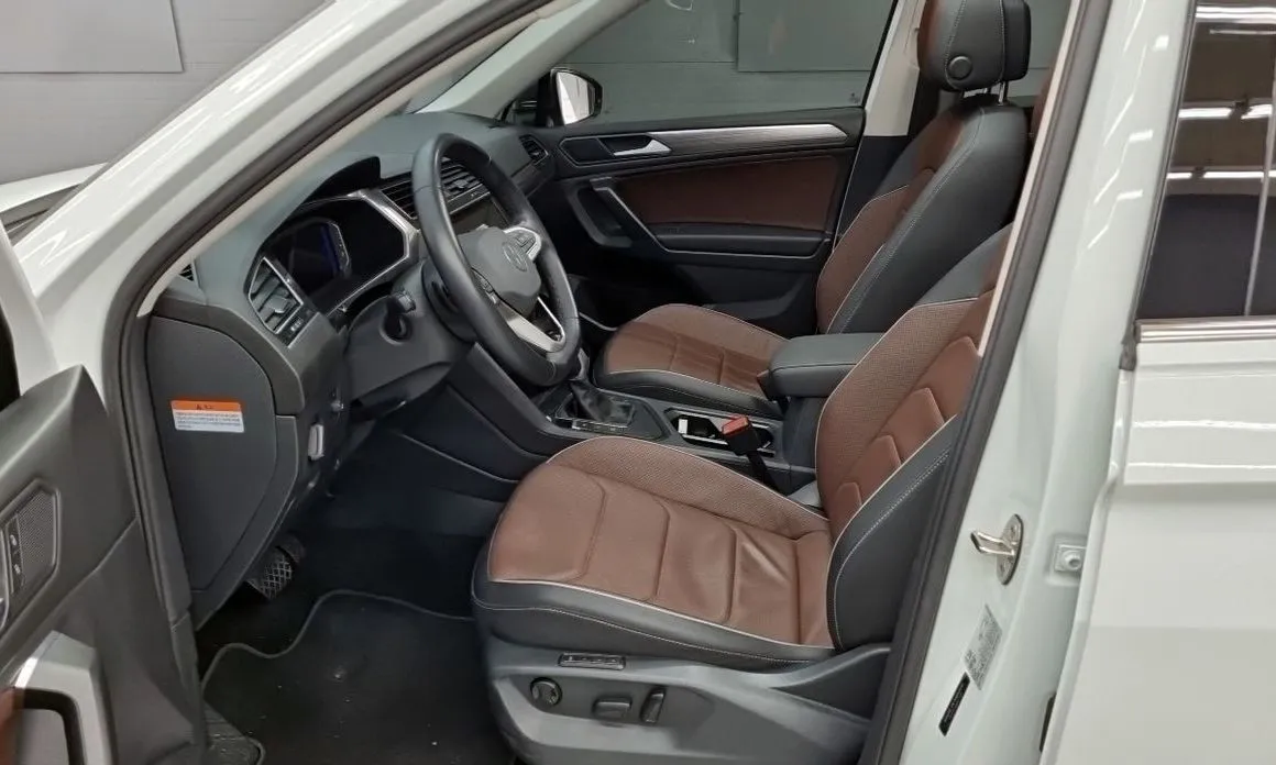 Volkswagen Tiguan — фото 6
