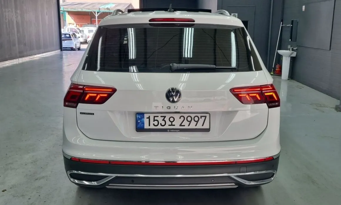 Volkswagen Tiguan — фото 2