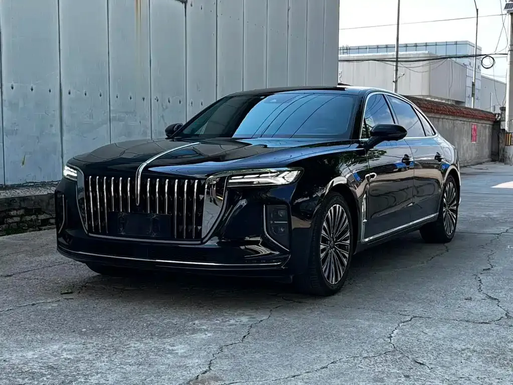 Hongqi H9 — фото 1