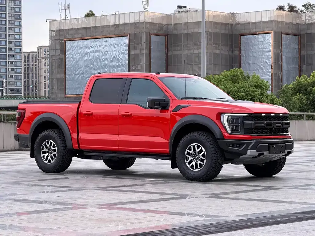 Ford F-150 Raptor — фото 8