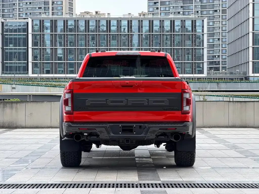 Ford F-150 Raptor — фото 5