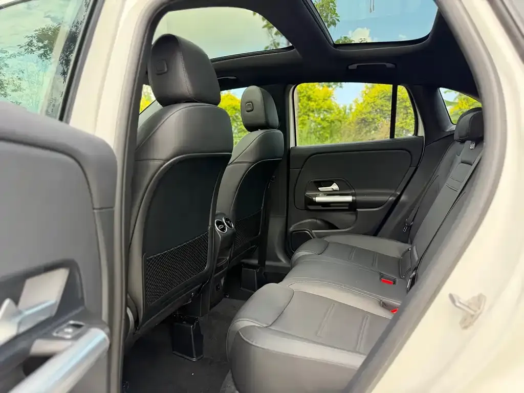 Mercedes-Benz GLA — фото 2