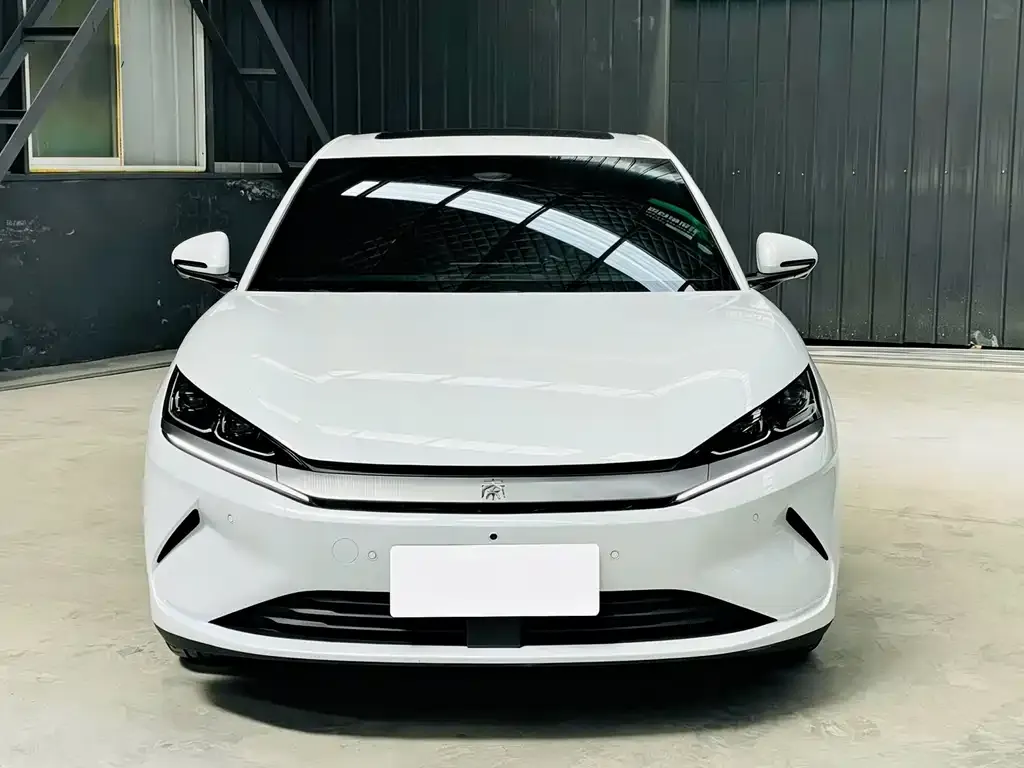 BYD Qin L — фото 2
