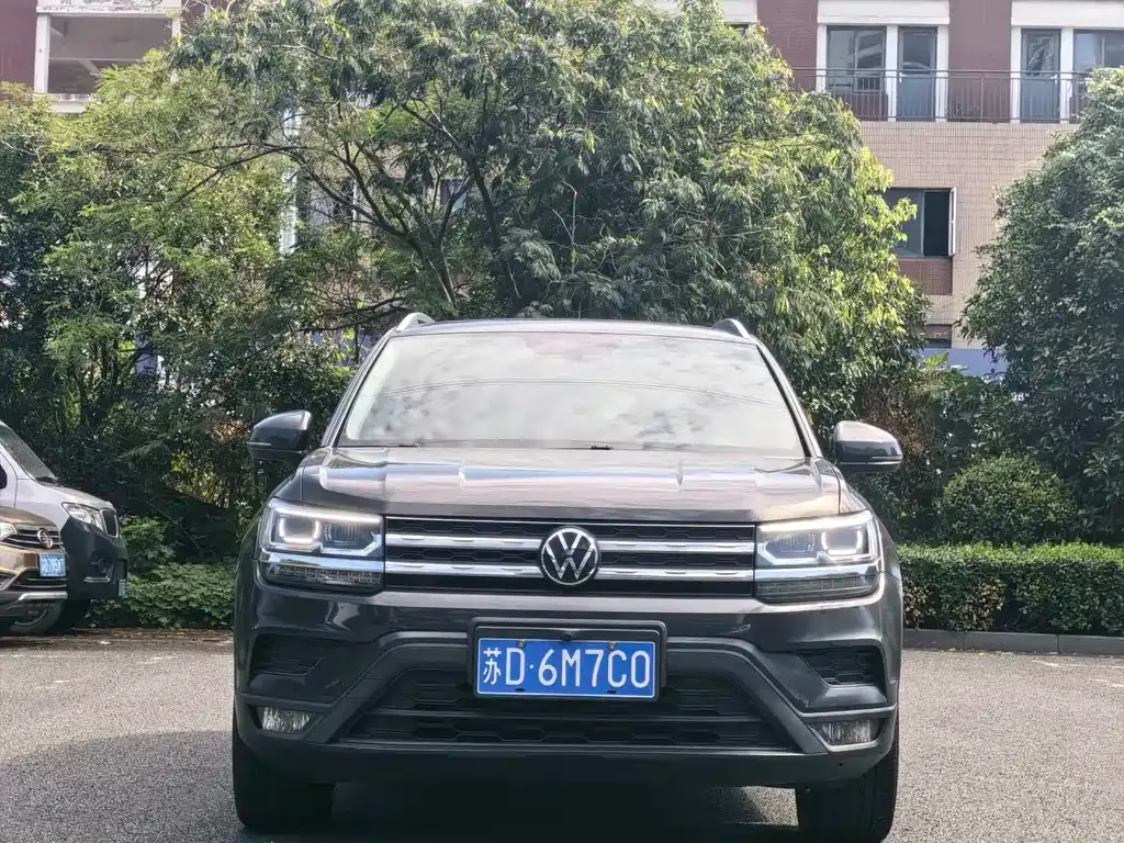 Volkswagen Tharu — фото 1