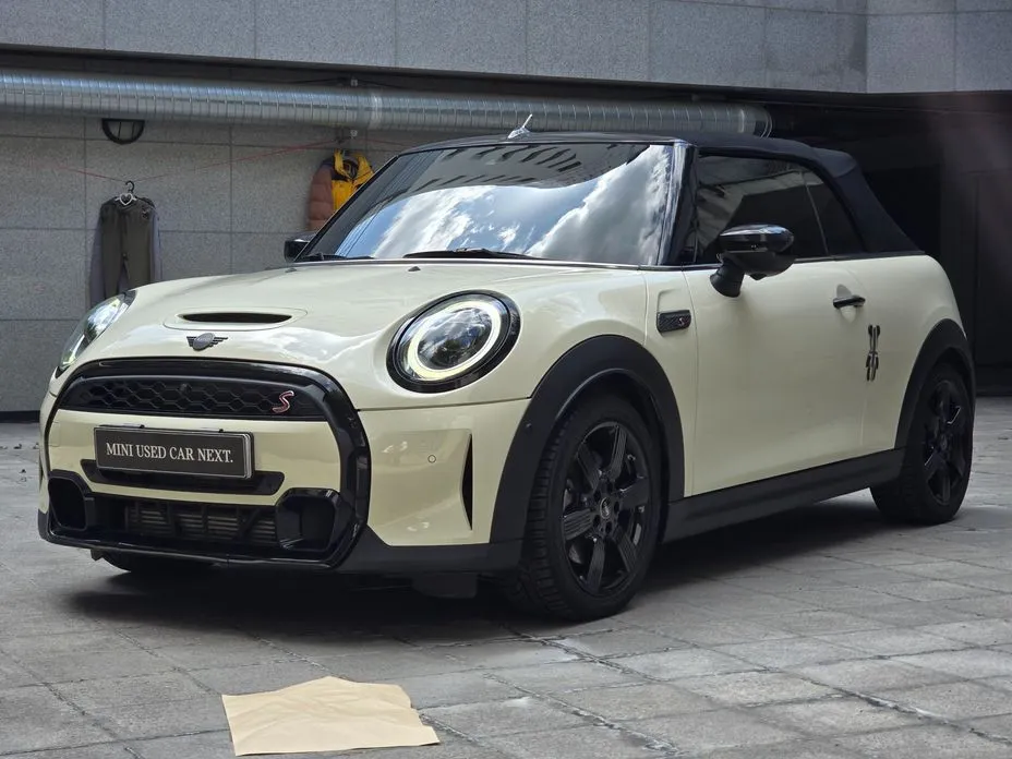 Mini Cooper Convertible — фото 1