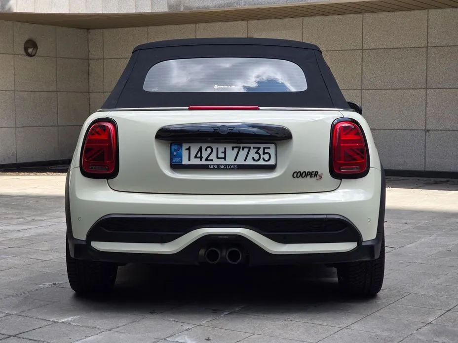 Mini Cooper Convertible — фото 7