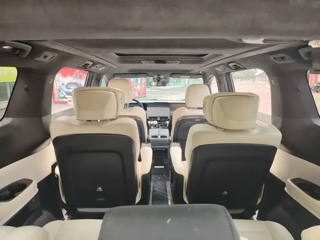 GAC Motor Trumpchi M8 — фото 9