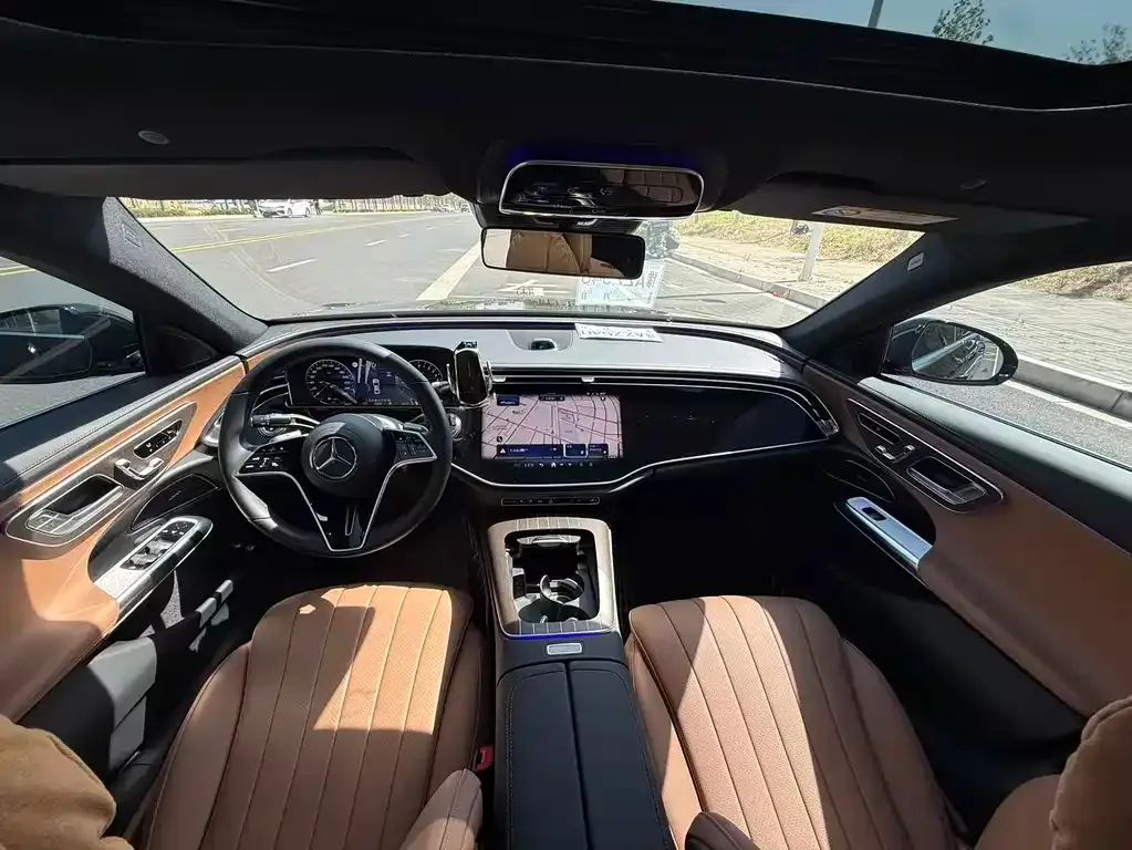 Mercedes-Benz E-Class New Energy — фото 3