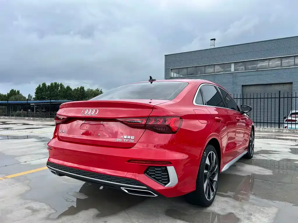 Audi A3 — фото 2