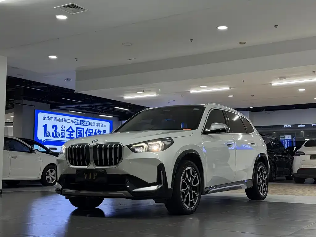 BMW X1 — фото 6