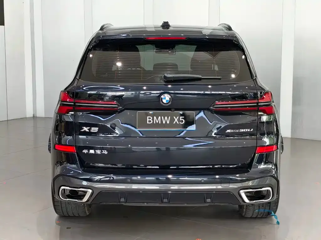 BMW X5 — фото 2
