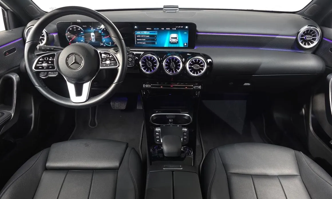 Mercedes-Benz A-Class — фото 10