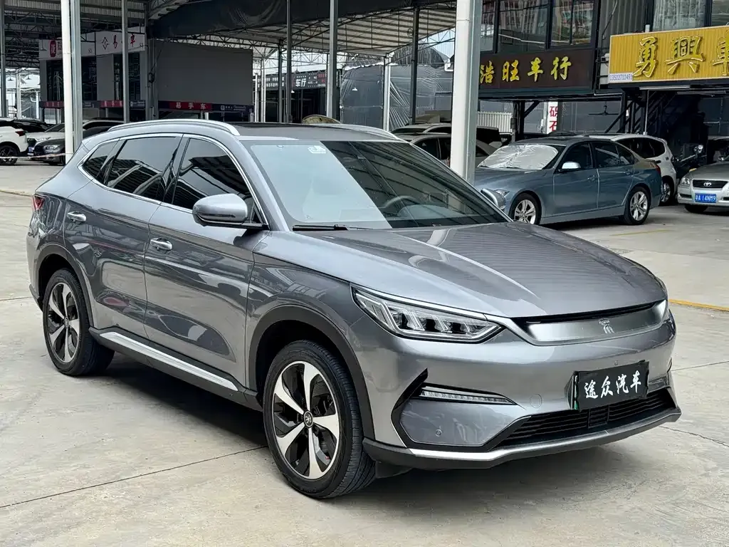 BYD PLUS New Energy — фото 3