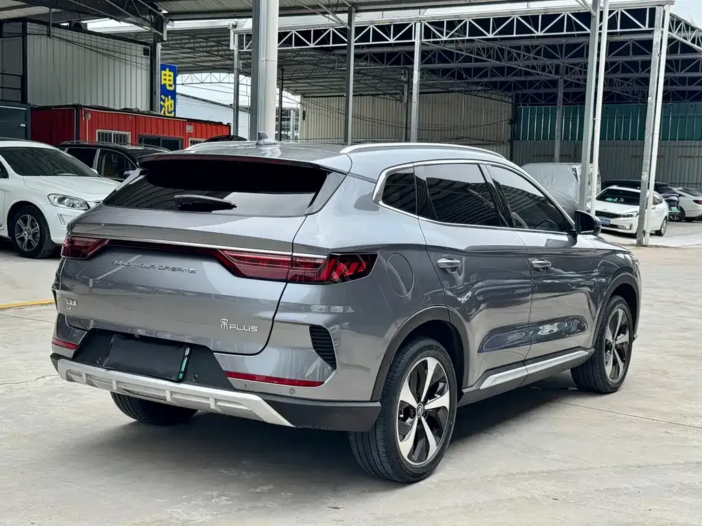 BYD PLUS New Energy — фото 4