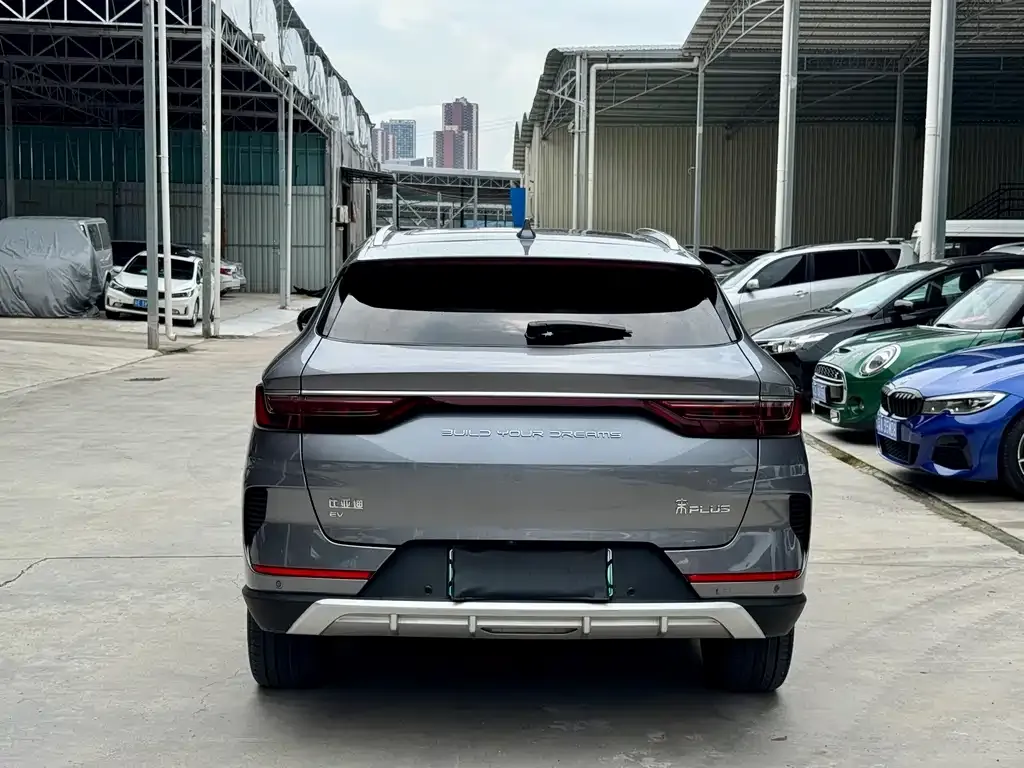 BYD PLUS New Energy — фото 6